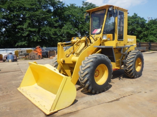 ขายรถตัก KOMATSU WA100-1 นำเข้าจากญี่ปุ่น