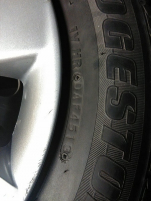 ขายล้อ Almera