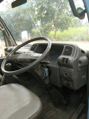 ขาย6ล้ออีซูซุ NKR110 ปี42แชชซีสวยเดิมกระบะยาว4.30 เอกสารทะเบียนเต็ม คอกแผงข้างเหล็ก