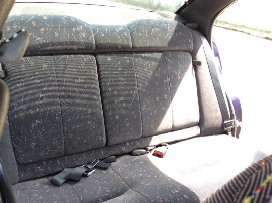 ขายรถ ไคสเลอร์ นีออน ตัวท็อป ปี98 เครื่อง 2.0 ออโต้ แก๊สLPGหัวฉีดถังโดนัท ใช้2ระบบ ไฟฟ้าทั้งคัน airbag/abs ภายในสวยสะอาดมาก แอร์หนาววิทยุCDใหม่ ตัวถังเดิมๆไม่มีชนสียังเงาสดมีริ้วรอย แม็ก15"ยางดีดอกเต็ม รถขับดีมากใช้งานได้เลยครับ