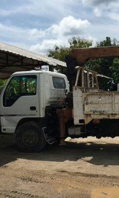 หกล้อ อีซูชุ NQR175ยูโร2ปี52ดั้มสามมิต5คิว ติดเครน 3ตัน 3ปอก 2ชัก กะบะดั้มยาว3.80ม สภาพดีเดิมๆสวยพร้อมใช้ ทะเบียนพร้อมโอน