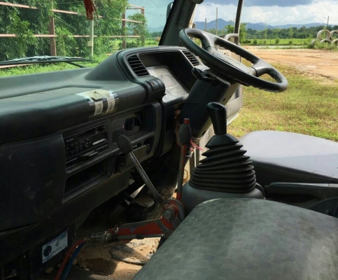 หกล้อ อีซูชุ NQR175ยูโร2ปี52ดั้มสามมิต5คิว ติดเครน 3ตัน 3ปอก 2ชัก กะบะดั้มยาว3.80ม สภาพดีเดิมๆสวยพร้อมใช้ ทะเบียนพร้อมโอน