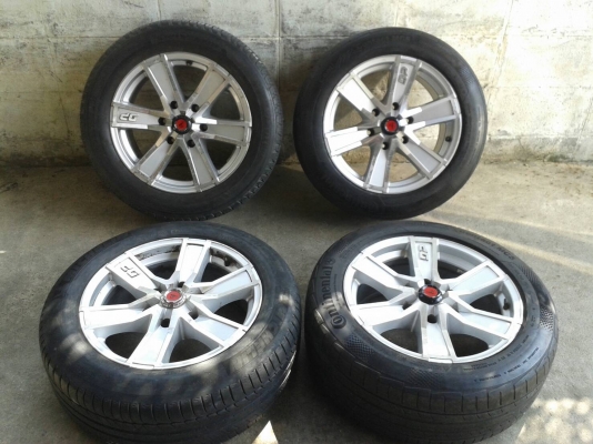 ขอบ17นิ้ว6รู พร้อมยาง ชุดนี้ ราคา 7900 บาท