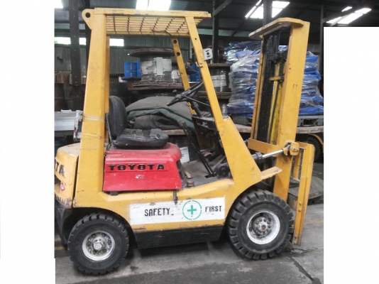 ขาย รถโฟล์คลิฟท์ โตโยต้า 1 ตันราคาถูกมากๆ