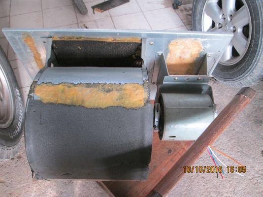 โบว์พัดลม  ตัวใหญ่ลมแรง  สภาพใหม่  ขายถูกๆ สนใจเชิญครับ