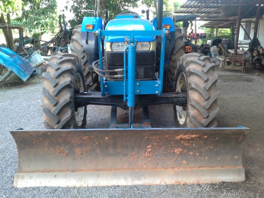 ขายนิวฮอแลน TD 90 แรงเทอโบรถ   714 ช.มสภาพรถป้ายแดงพร้อมทะเบืยน