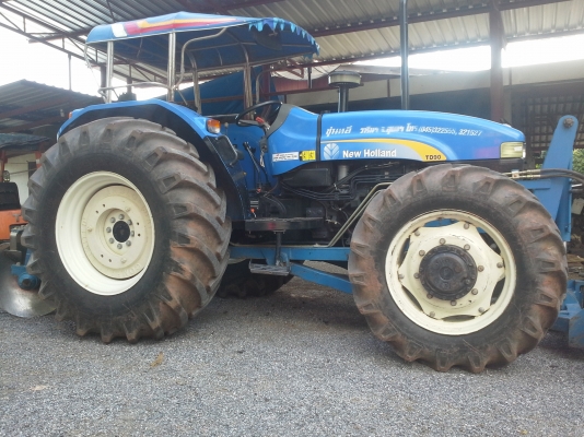 ขายนิวฮอแลน TD 90 แรงเทอโบรถ   714 ช.มสภาพรถป้ายแดงพร้อมทะเบืยน