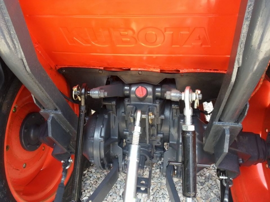 คูโบต้า L4708 4 WD ใบมีดดันหน้า ผานหลัง ปี 2556