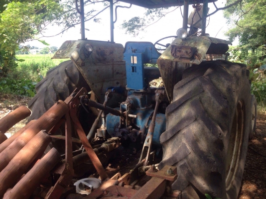 ขายรถไถฟอร์ด 6600