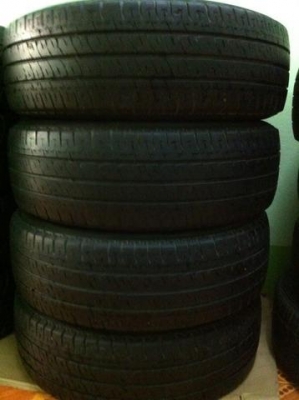 ยางมือสองmichelin agilis 215 65r16 ปี12