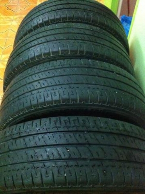 ยางมือสองmichelin agilis 215 65r16 ปี12