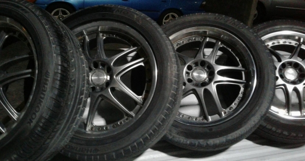 แม็กมือสอง