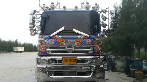 ขายด่วน344 ปี57 รุ่น50ปี ไมล์น้อย140000 สภาพสวย