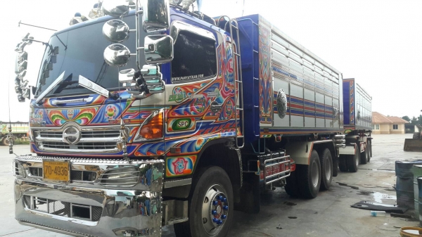 ขายด่วน344 ปี57 รุ่น50ปี ไมล์น้อย140000 สภาพสวย