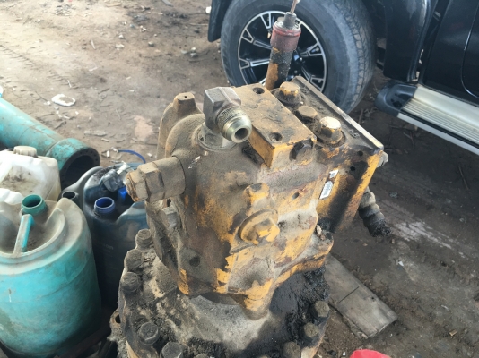 ขายด่วน มอเตอร์สวิง PC200-6-7