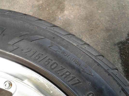 ขอบ17นิ้ว5รู114 พร้อมยาง ชุดนี้ ราคา 7200 บาท