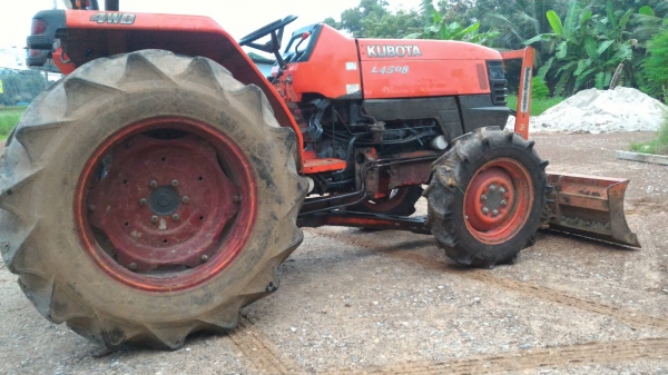 ขายรถไถ KUBOTA L4508 พร้อมดันหน้า  ราคา 198,000 บาท อ.แกลง จ.ระยอง DC Tractor Rayong 0818618678,0899347475 https://www.facebook.com/DC-Tractor-Rayong-3071545327&hellip;/shop&hellip; id line=081-8618678 id line=089-9347475