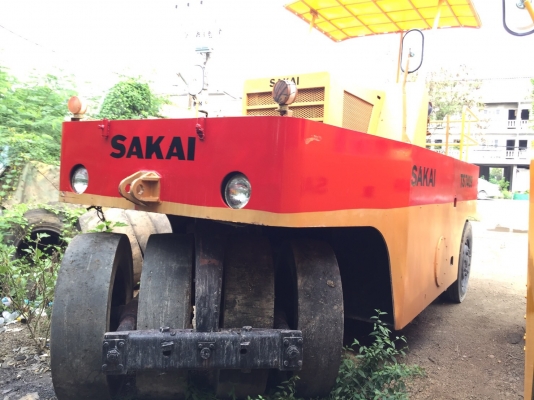 ขายด่วนรถบด9ล้อSAKAI TS7409 พร้อมใช้งาน เล่มทะเบียน