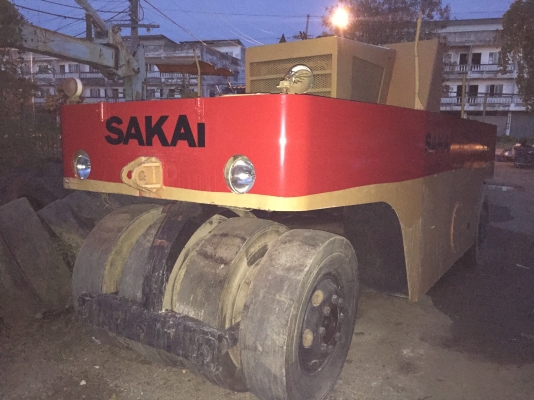 ขายด่วนรถบด9ล้อSAKAI TS7409 พร้อมใช้งาน เล่มทะเบียน