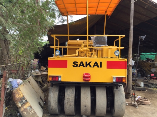 ขายด่วนรถบด9ล้อSAKAI TS7409 พร้อมใช้งาน เล่มทะเบียน