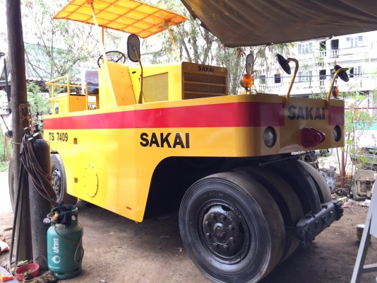 ขายด่วนรถบด9ล้อSAKAI TS7409 พร้อมใช้งาน เล่มทะเบียน