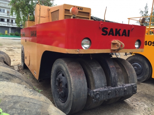 ขายด่วนรถบด9ล้อSAKAI TS7409 พร้อมใช้งาน เล่มทะเบียน