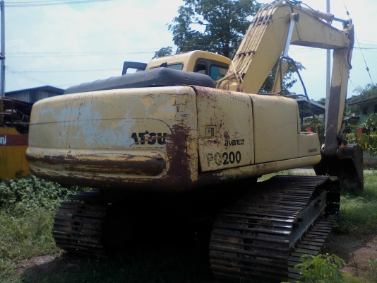 KOMATSU PC200-6ช่วงล่างเต็มโซ่ดีเครื่องดีปั๊มแรงรถพร้อมใช้ขายถูกๆ