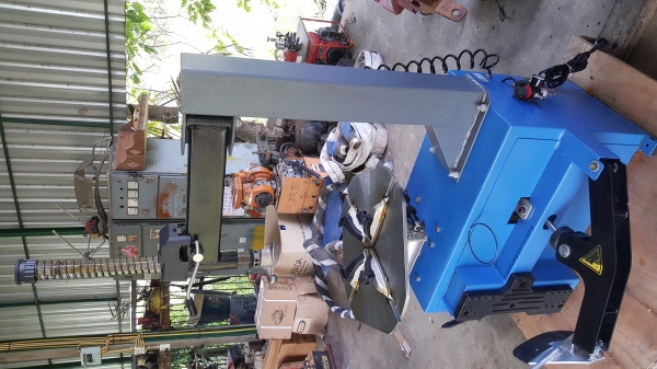 เครื่องถอดยาง 10 ถึงขอบ 24 ไฟ 220 v รหัสสินค้า B3 - 3 เครื่องถอดยาง 10 ถึงขอบ 24 ไฟ 220 v รหัสสินค้า B3 - 3