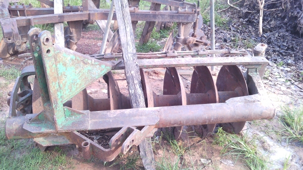 ขายผานรถไถฟอร์ด