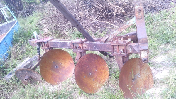 ขายผานรถไถฟอร์ด