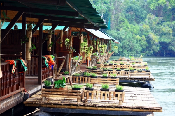 ขายบัตรที่พัก River Kwai Jungle View บนแม่น้ำแคว กาญจนบุรี ราคาถูกมากๆๆ ขายบัตรที่พัก River Kwai Jungle View บนแม่น้ำแคว กาญจนบุรี ราคาถูกมากๆๆ