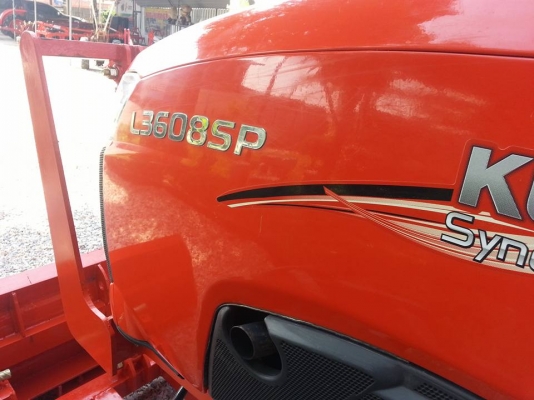 คูโบต้า L3608SP 4 WD ติดตั้งใบมีดหน้าใหม่ ผานหลังใหม่ ทำงาน 305 ชั่วโมง ปี จดะเบียน พ.ย. 2557