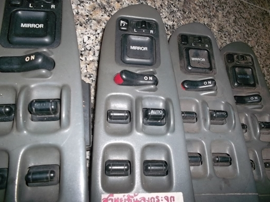 แผงปุ่มควบคุมกระจกประตูแอคคอร์ด 94-96