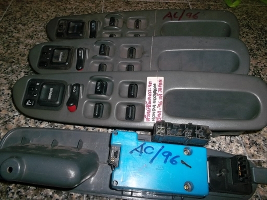 แผงปุ่มควบคุมกระจกประตูแอคคอร์ด 94-96