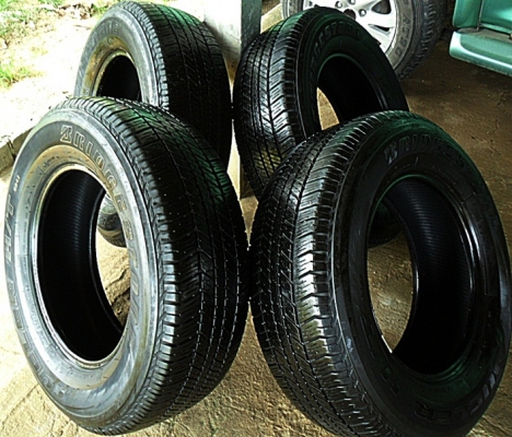 ยาง17กระบะสูง บริดสโตน265-65-R17ลงพื้นปี14 (4เส้น 3,900)ดอกหนา1 ซม.