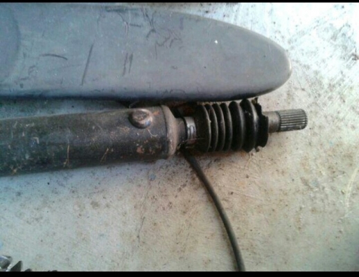 เพลาขับหลังหลังมาสด้าทีบลิ้วฟอร์ดเอสเข็บ