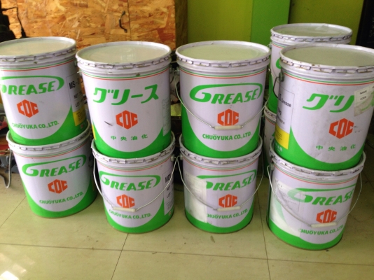 ขายจาระบีเกรดคุณภาพสูง Chuoyuka made in Japan ใช้ในงานอุตสาหกรรมประกอบรถยนต์ ของใหม่ มีมา 10ถัง ครับ