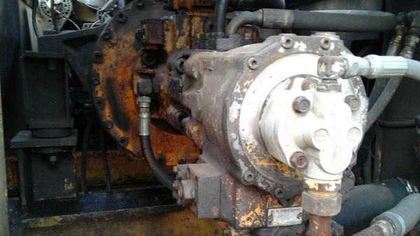 ขาย แบคโฮ KOBELCO SK200 Mark 2 เอกสารใบซื้อขาย รถใช้งานอยู่ครับ ราคาคุยกันได้