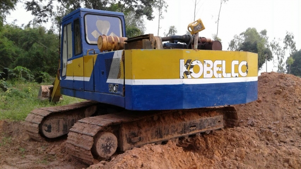 ขาย แบคโฮ KOBELCO SK200 Mark 2 เอกสารใบซื้อขาย รถใช้งานอยู่ครับ ราคาคุยกันได้