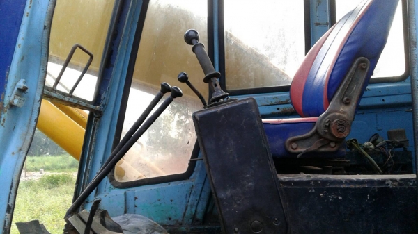 ขาย แบคโฮ KOBELCO SK200 Mark 2 เอกสารใบซื้อขาย รถใช้งานอยู่ครับ ราคาคุยกันได้