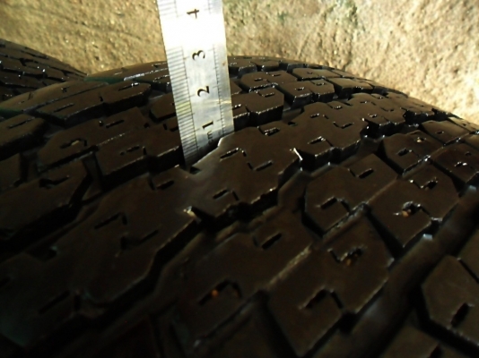 ยาง17กระบะสูง บริดสโตน255-65-R17ลงพื้นปี14 (4เส้น 3,800)ดอกหนา1 ซม.