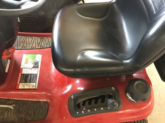 รถตัดหญ้า 21แรง Craftsman รุ่นแพลตตินั่ม ฝาครอบเครื่องเป็นเหล็ก