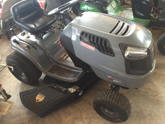 รถตัดหญ้า 17.5แรง Craftsman LT1500 รถตัดหญ้า 17.5แรง Craftsman LT1500