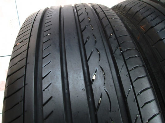 ขายยาง YOKOHAMA DB 195-65-15 ปี15 งามๆ 1ชุด