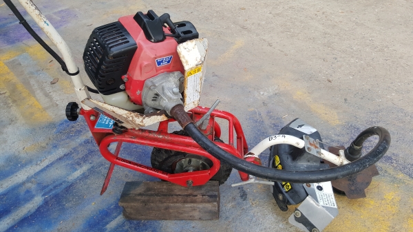 เครื่องตัดหญ้า พร้อมใช้ รหัส B3 - 4 สนใจสอบถามต่อรองได้ ขายได้ขาย เครื่องตัดหญ้า พร้อมใช้ รหัส B3 - 4 สนใจสอบถามต่อรองได้ ขายได้ขาย