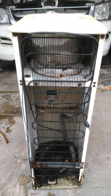 ตู้ทำน้ำเย็น รับประกันความเย็นให้ สภาพปานกลาง1000บาทTEL0890671028 อยู่ดอนเมือง IDline 0890671028