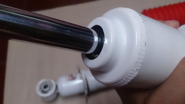 ขายโช๊คโหลด 2 นิ้ว AMADA ใส่ D-max ตัวเตี้ย ครับ