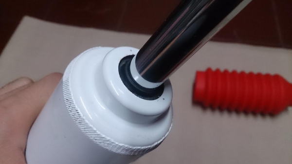 ขายโช๊คโหลด 2 นิ้ว AMADA ใส่ D-max ตัวเตี้ย ครับ