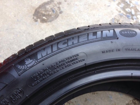 ยาง MICHELIN 205-55-16 ปี 15 ครบชุด 4 เส้น 4500 สภาพสวยๆไม่มีปะไม่บวมไม่กินข้าง ดอกยางเหลือเยอะเอาไปวิ่งกันใด้อีกยาวค่ะ ยาง MICHELIN 205-55-16 ปี 15 ครบชุด 4 เส้น 4500 สภาพสวยๆไม่มีปะไม่บวมไม่กินข้าง ดอกยางเหลือเยอะเอาไปวิ่งกันใด้อีกยาวค่ะ