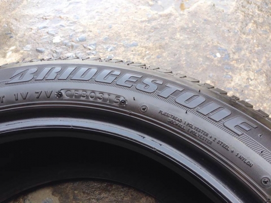 ยาง Bridgstone 185-55-16 ปี 15 ครบชุด 4 เส้น 3000 สภาพสวยๆไม่มีปะไม่บวมไม่กินข้าง ดอกยางเหลือเยอะเอาไปวิ่งกันใด้อีกยาวค่ะ ยาง Bridgstone 185-55-16 ปี 15 ครบชุด 4 เส้น 3000 สภาพสวยๆไม่มีปะไม่บวมไม่กินข้าง ดอกยางเหลือเยอะเอาไปวิ่งกันใด้อีกยาวค่ะ